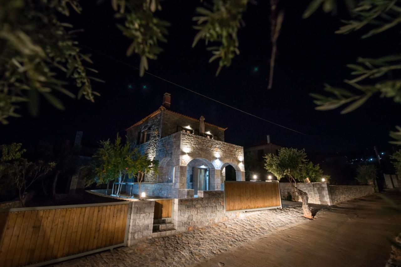 Villa Dosona Mani Riglia Bagian luar foto